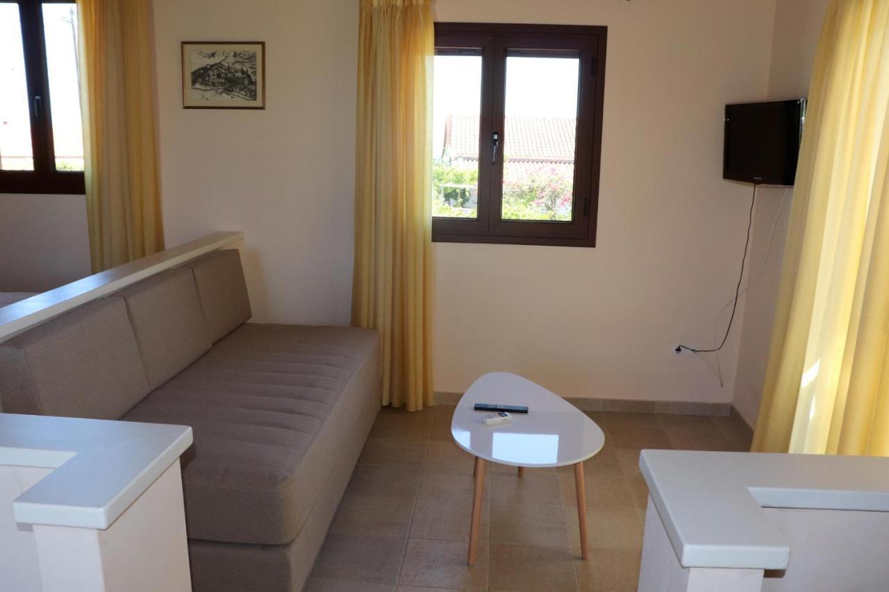 Takis Bizos House 1 Villa Koroni  Bagian luar foto